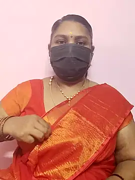 Snapshot of Tamil_Azhaghi25 chatting on October 5, 5:44 pm Tamil Azhaghi25 online show from October 5, 5:44 pm