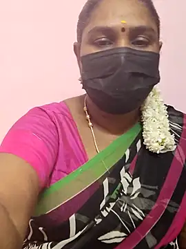 Snapshot of Tamil_Azhaghi25 chatting on October 14, 5:25 pm Tamil Azhaghi25 online show from October 14, 5:25 pm