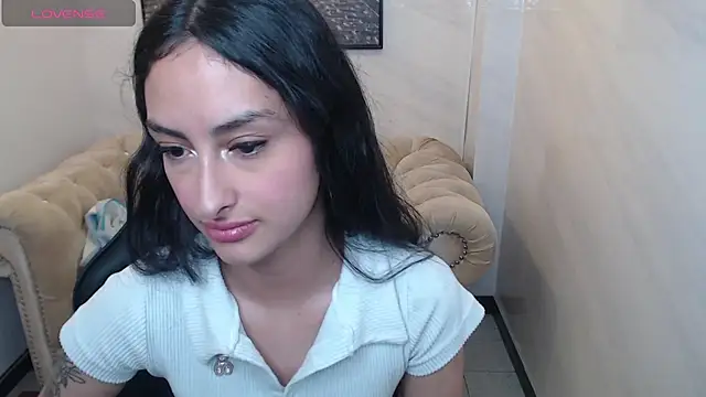 Tifany v online show from October 24, 1:07 pm