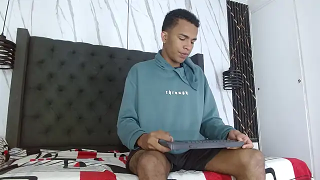 aston xvera online show from October 10, 3:27 am