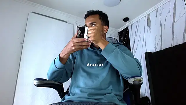 aston xvera online show from October 18, 3:31 am