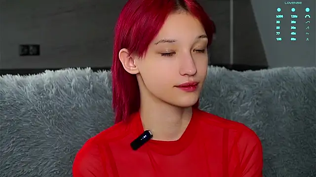 Snapshot of Likalense chatting on September 29, 2:22 pm Likalense online show from September 29, 2:22 pm