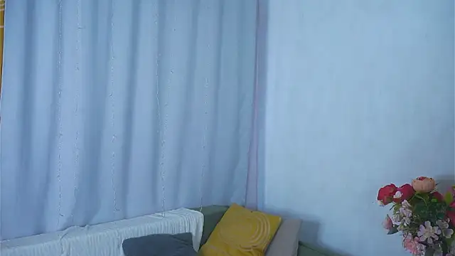 ElyseMangina online show from February 10, 9:02 am