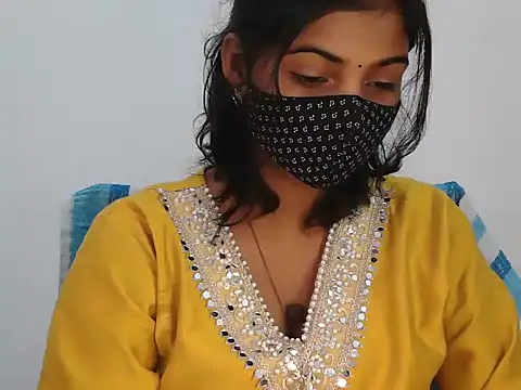 Snapshot of Hott_Noor chatting on November 11, 8:25 am Hott Noor online show from November 11, 8:25 am