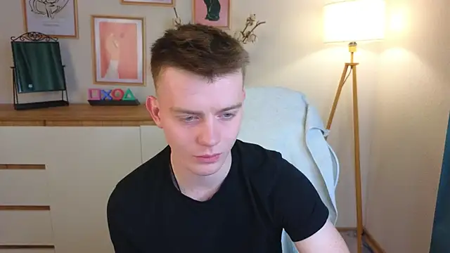 happy de1mos online show from October 16, 9:49 pm