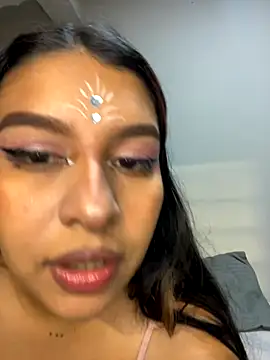  Chloe Smith online show from September 27, 5:01 am