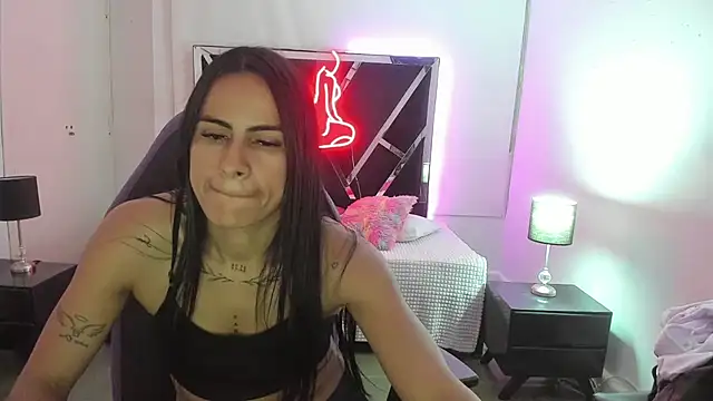 charlotthe ee online show from October 23, 6:28 pm