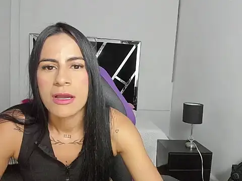 charlotthe ee online show from October 25, 11:29 am