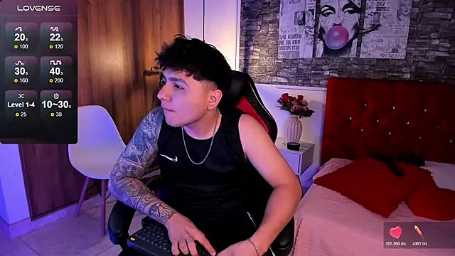 Nicolas James Sc online show from March 31, 1:55 pm