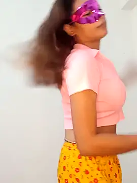 Snapshot of new_coupleee chatting on September 12, 2:39 pm new coupleee online show from September 12, 2:39 pm