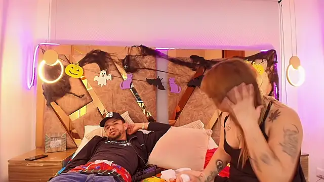 genessis  david online show from October 7, 2:53 am