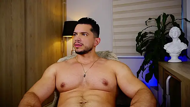 Erick Thompsonx online show from February 7, 9:29 pm