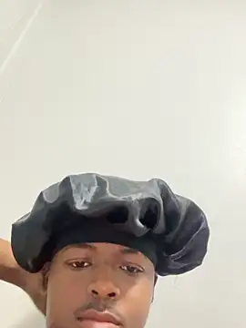 DaddyMyles online show from September 28, 8:36 pm