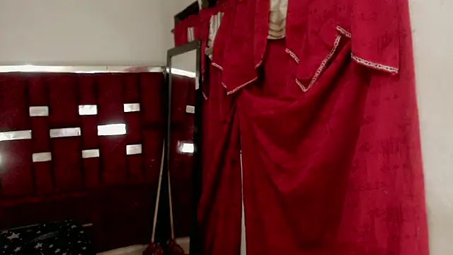 merlinacandy online show from September 22, 5:48 pm