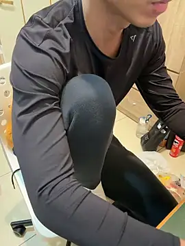 black xun online show from March 10, 6:35 pm