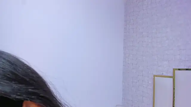 Mia and lexy online show from December 5, 3:04 am