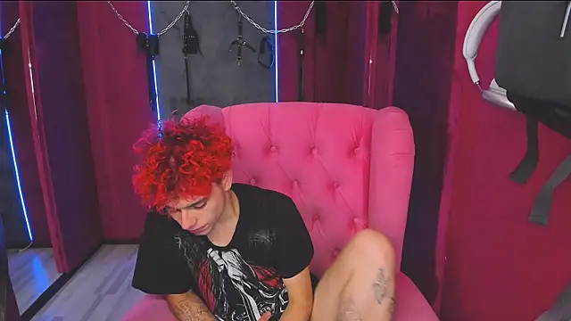 Snapshot of Blaiz_Vok chatting on October 2, 9:00 pm Blaiz Vok online show from October 2, 9:00 pm