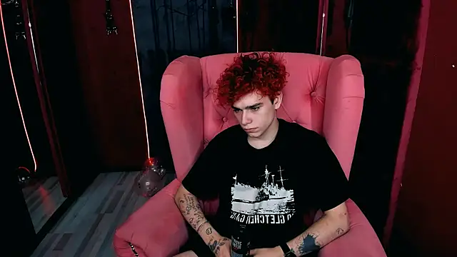 Snapshot of Blaiz_Vok chatting on October 29, 10:00 pm Blaiz Vok online show from October 29, 10:00 pm