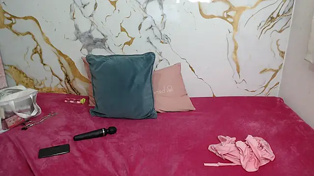 EmilyCoy  online show from February 4, 3:23 am