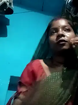 Snapshot of Hema4545 chatting on September 21, 9:11 am Hema4545 online show from September 21, 9:11 am