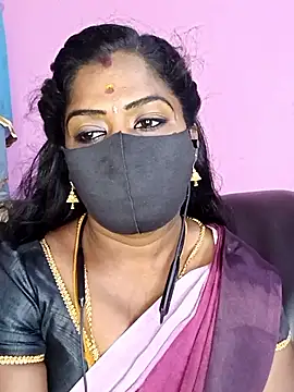 Snapshot of tamilammukuttyy chatting on April 6, 5:52 am tamilammukuttyy online show from April 6, 5:52 am