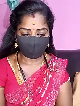 Snapshot of tamilammukuttyy chatting on April 7, 5:13 pm tamilammukuttyy online show from April 7, 5:13 pm