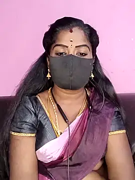 Snapshot of tamilammukuttyy chatting on April 20, 6:38 am tamilammukuttyy online show from April 20, 6:38 am