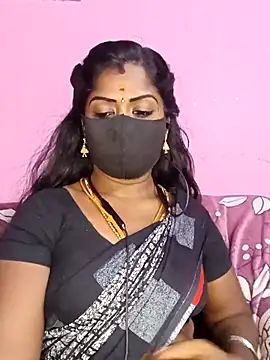 Snapshot of tamilammukuttyy chatting on April 21, 7:14 am tamilammukuttyy online show from April 21, 7:14 am