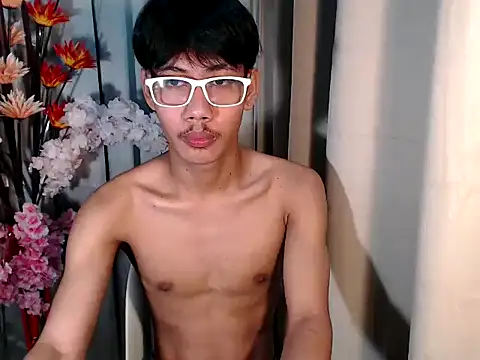 Snapshot of fucking_hot2 chatting on March 6, 12:40 am fucking hot2 online show from March 6, 12:40 am