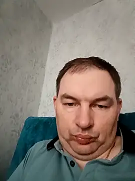 SummerArthur online show from October 4, 6:33 am