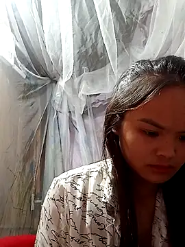 xinhxinhcute online show from October 3, 9:45 pm