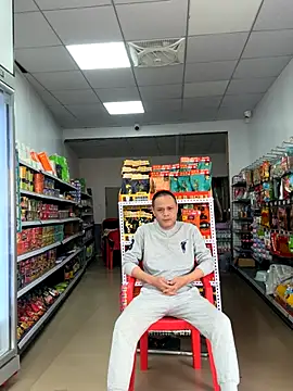 Snapshot of dajiba4718 chatting on November 12, 5:19 am dajiba4718 online show from November 12, 5:19 am