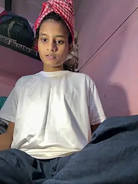 Hot Mayra  online show from December 19, 10:00 am