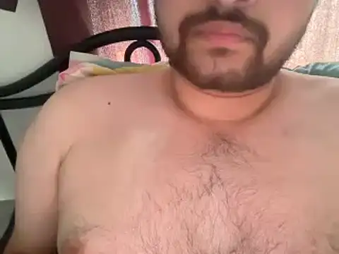 Snapshot of ind2537 chatting on November 4, 8:35 am ind2537 online show from November 4, 8:35 am