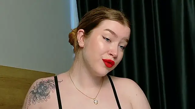 Rebecca Lace online show from October 3, 3:47 am