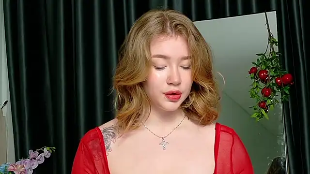 Rebecca Lace online show from October 25, 10:59 pm