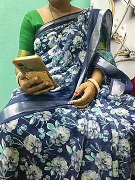 desi boudi87 online show from October 14, 1:01 pm