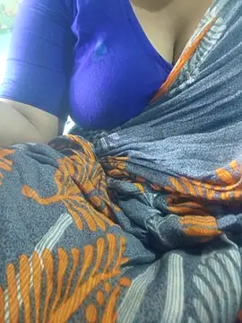 desi boudi87 online show from May 10, 5:45 am