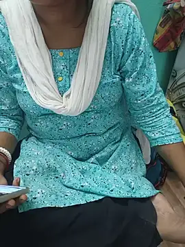 desi boudi87 online show from May 13, 5:16 am