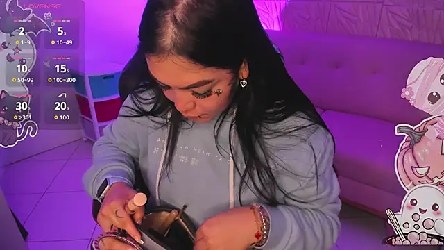 MAGIC TESSA online show from October 11, 7:01 pm