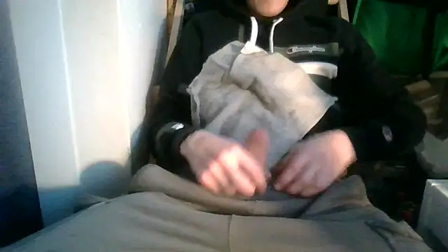 juju78jujuu online show from November 16, 7:03 am