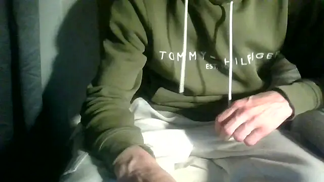 juju78jujuu online show from May 10, 7:52 pm