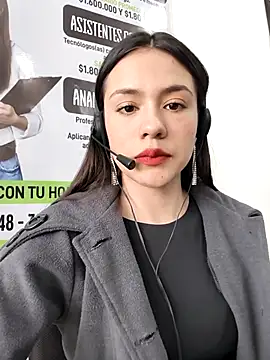 CHARLOTTE  05 online show from November 5, 1:33 pm