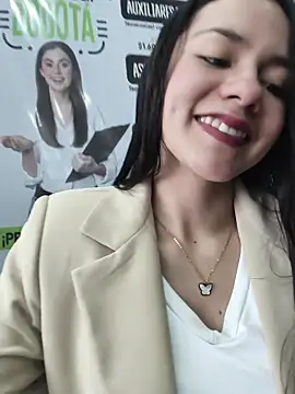 CHARLOTTE  05 online show from December 1, 12:10 pm