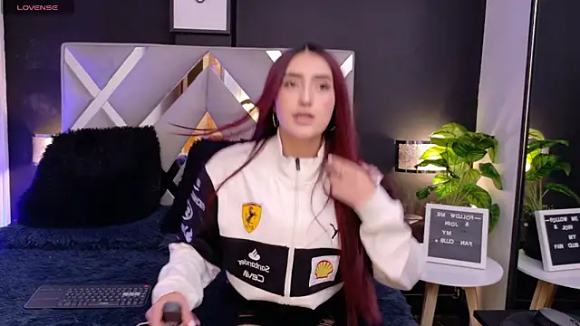 Miia bunny online show from October 7, 8:17 pm