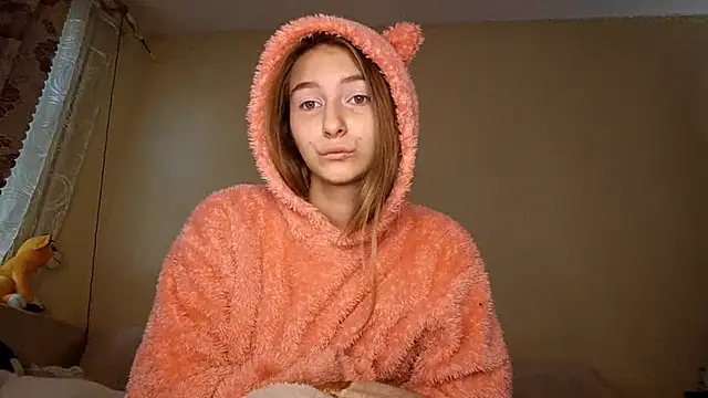 Snapshot of Nymera_flare chatting on September 12, 4:23 am Nymera flare online show from September 12, 4:23 am