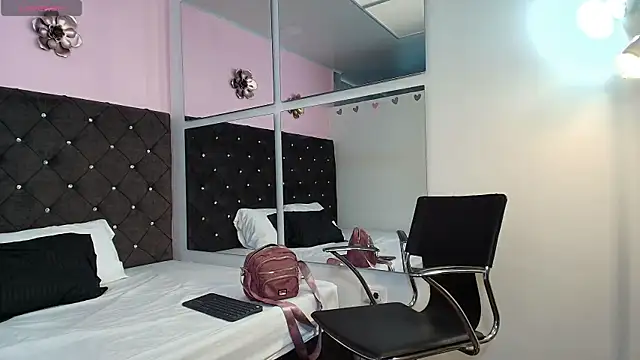 QueenScarlett online show from September 13, 3:01 pm