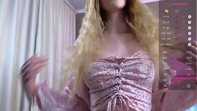 MollyDollz online show from September 20, 2:51 pm