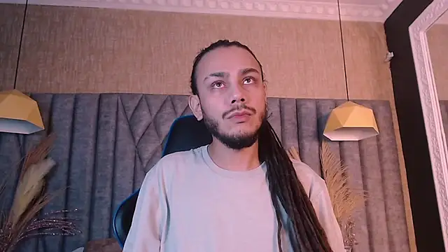 Snapshot of Boss_Domiinator chatting on September 24, 3:10 am Boss Domiinator online show from September 24, 3:10 am