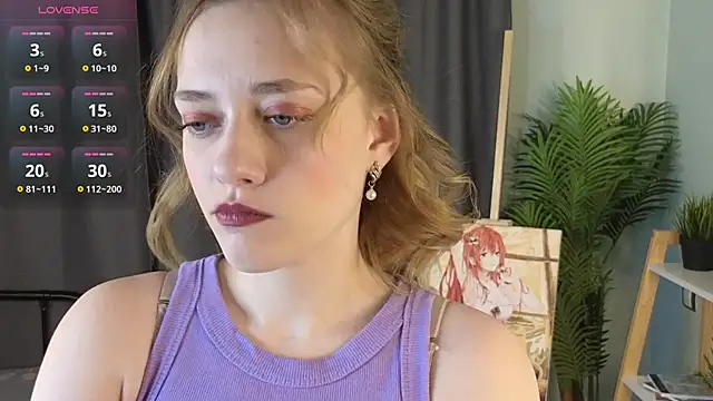 HollieCollelo online show from November 21, 3:05 am